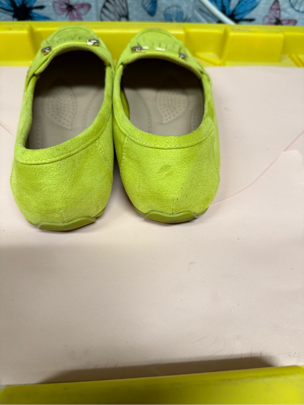 Women's Lime Green Fringe Loafers with Gold Accent - Picture 4 of 6